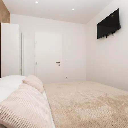 Pepe Apartment *